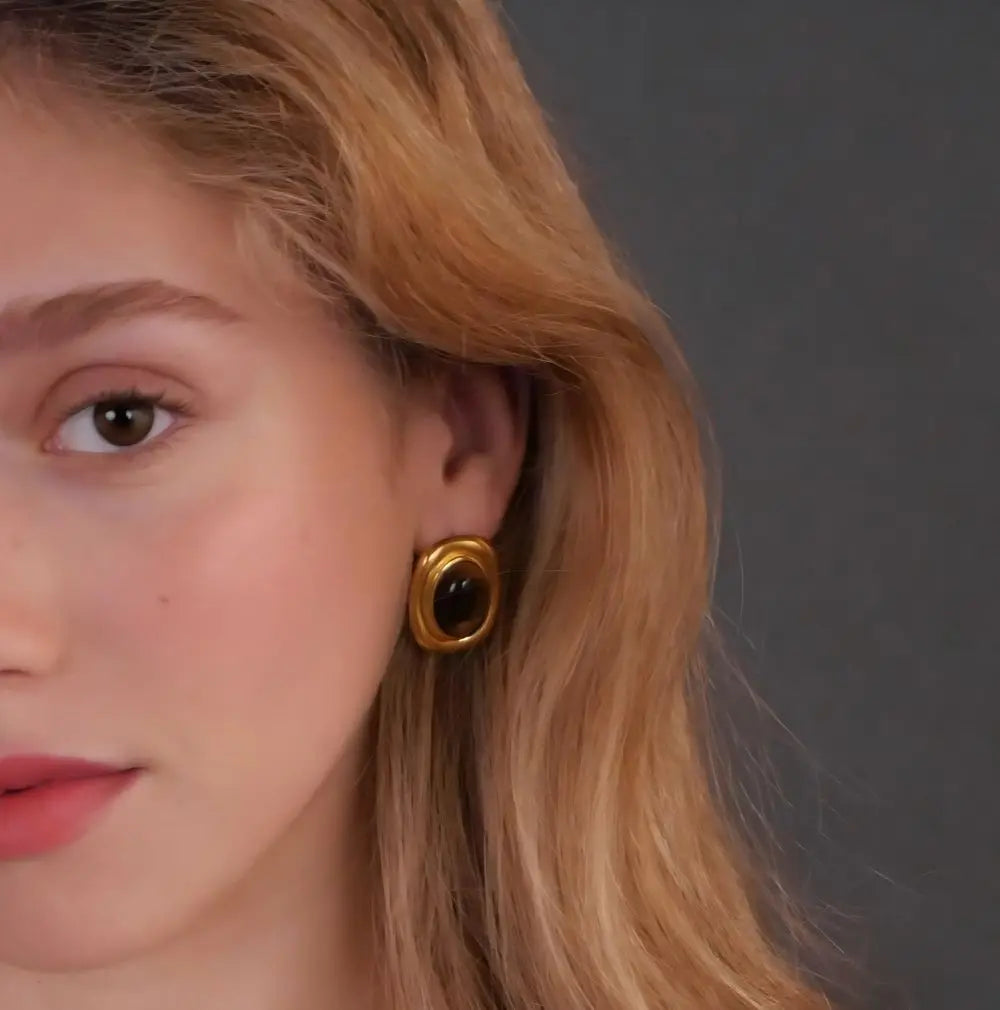 Boucles d'Oreilles Puces Œil de Tigre en Acier Inoxydable – Monture Torsadée, Doré ou Argenté