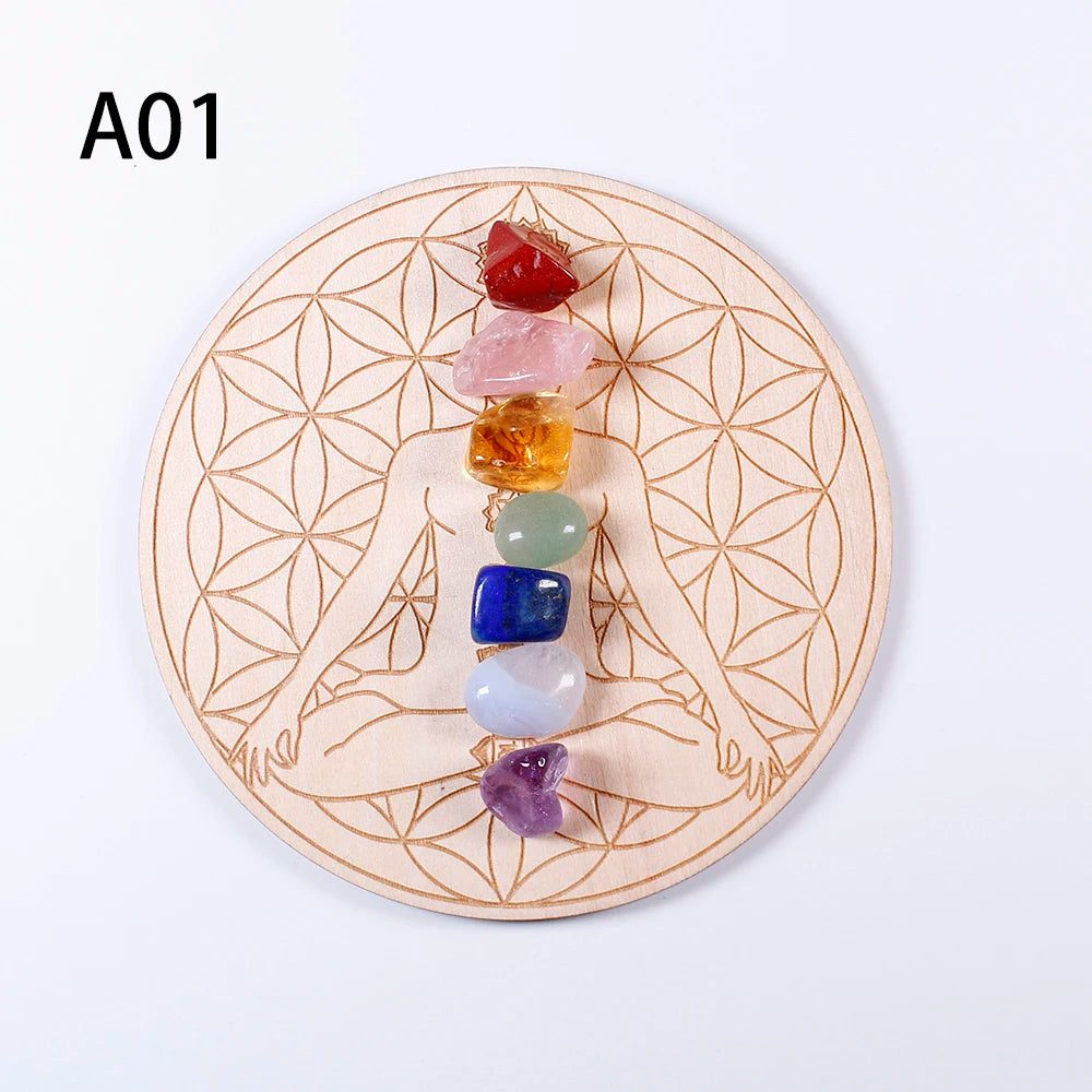 Plateau 7 Chakras en Bois Gravé avec 7 Pierres Naturelles – Fleur de Vie ou Silhouette Méditante
