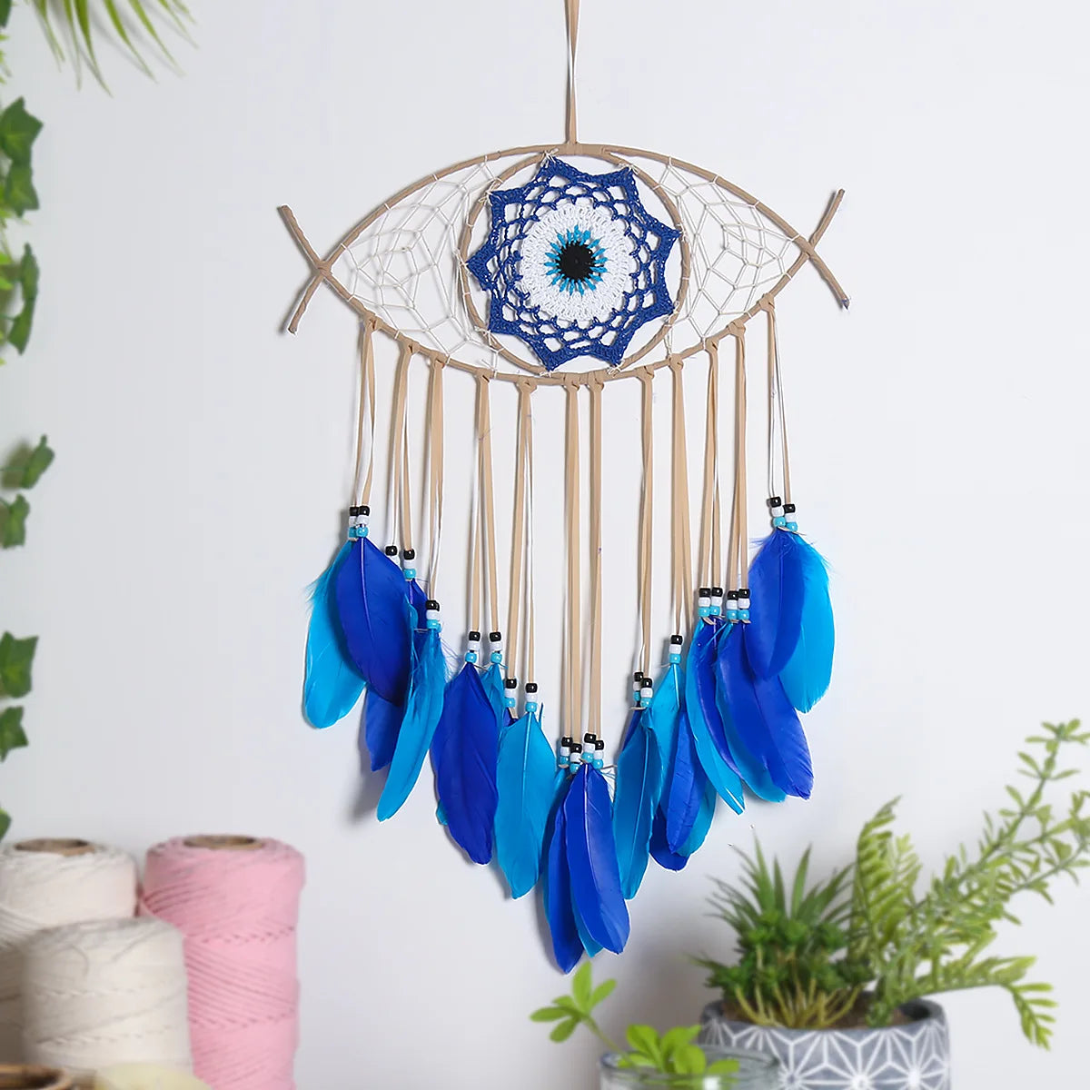 Attrape-Rêves Œil Bleu – Mauvais Œil Brodé et Plumes Bleues, Décoration Murale Bohème, 3 Modèles