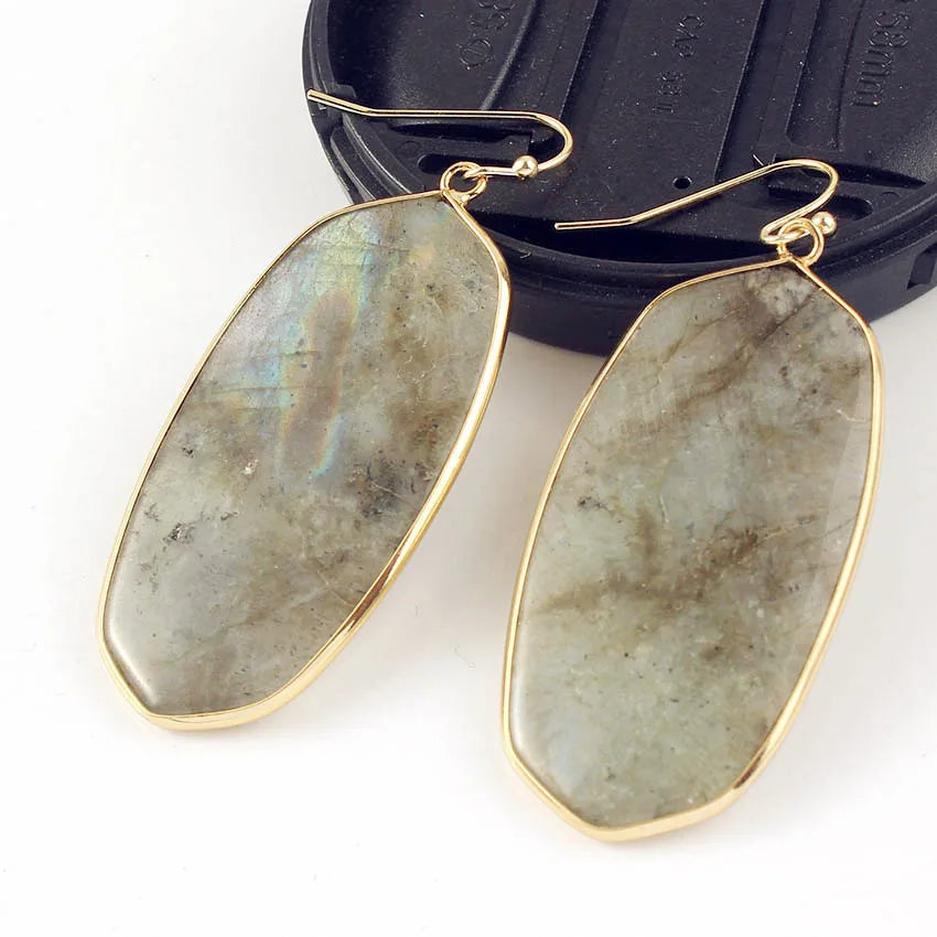 Grandes Boucles d'Oreilles Ovales en Pierre Naturelle – Pendantes Serties d'Or, 9 Pierres