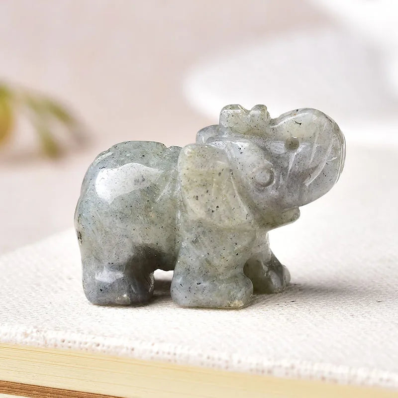 Éléphant en Pierre Naturelle Sculptée – Quartz Rose, Améthyste, Obsidienne, Œil de Tigre…