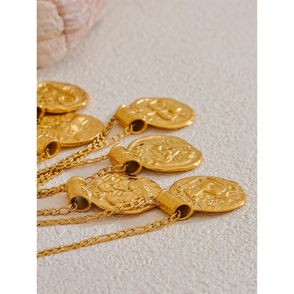 Collier Médaille Signe du Zodiaque Dorée Femme et Homme – Pendentif Rond Martelé Style Pièce Antique, Acier Inoxydable, 12 Signes Astrologiques, Idée Cadeau