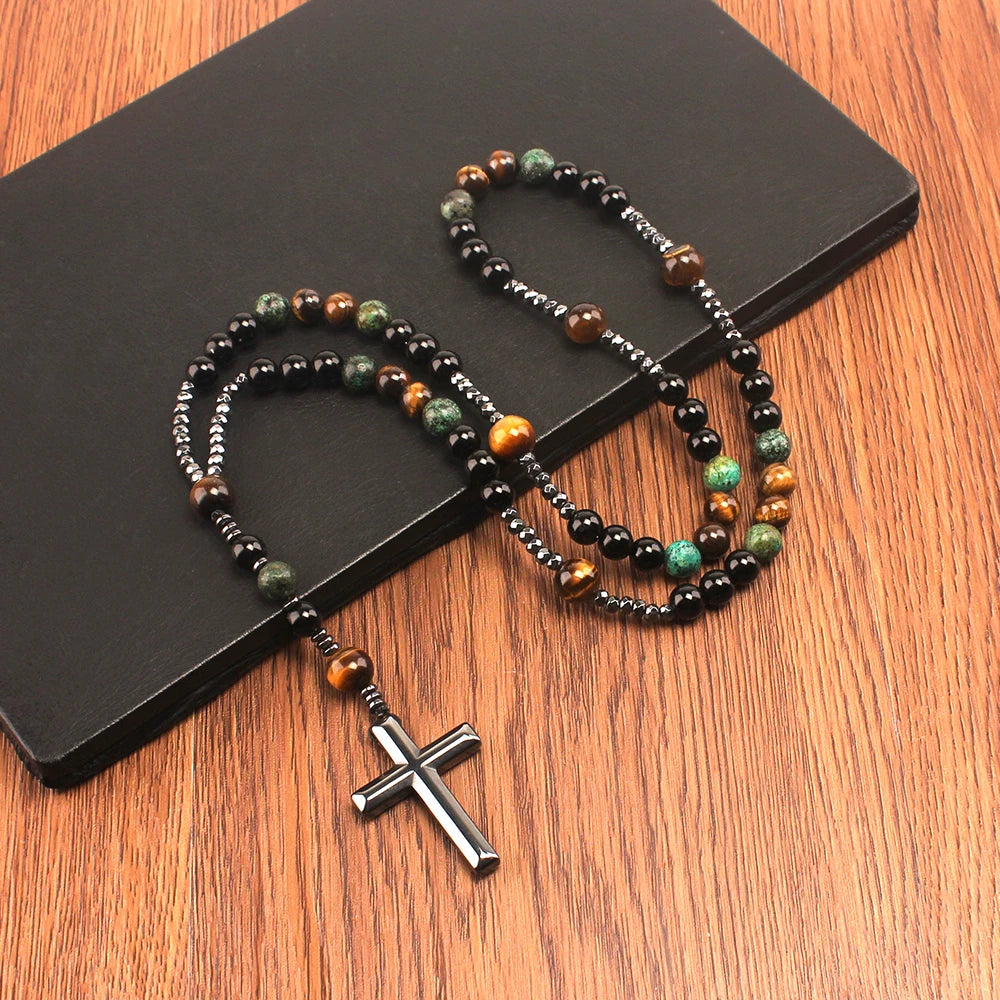 Collier Chapelet Croix en Hématite – Perles de Turquoise Africaine et Œil de Tigre, 60 cm