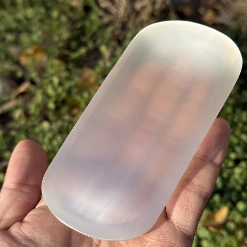 Coupelle en Sélénite Naturelle – Bol Ovale Translucide pour Bijoux et Pierres