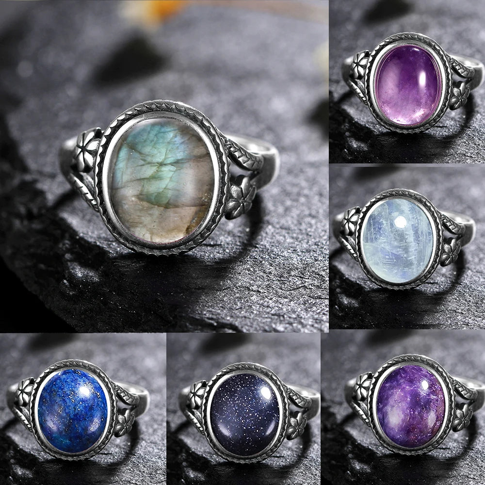 Bague Vintage Ovale en Pierre Naturelle – Monture Argentée Ciselée, Pierre de Lune, Labradorite, Charoïte…