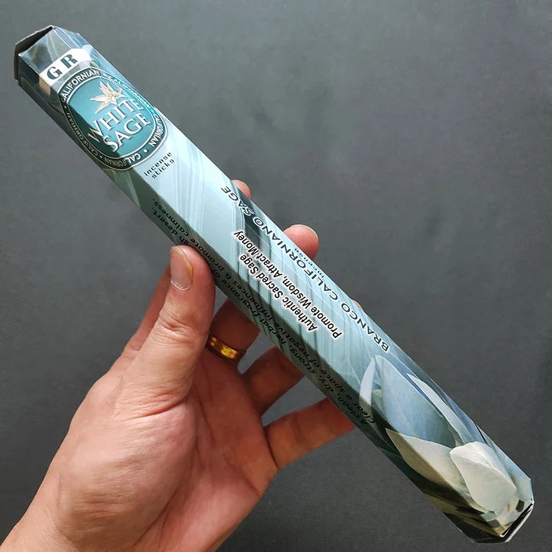 Encens Indien en Bâtonnets – Étui Hexagonal de 20, 38 Parfums : Santal, Lavande, Palo Santo, Oud