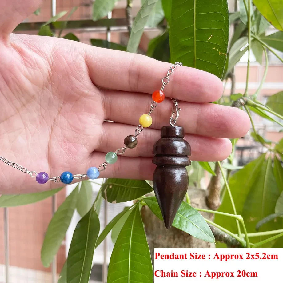 Pendule Égyptien en Bois Sombre Tourné – Pendule de Radiesthésie Karnak, Chaîne Simple ou 7 Chakras