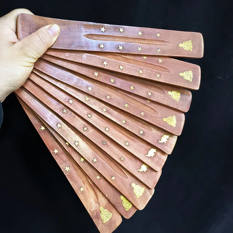 Porte-Encens en Bois à Incrustations Dorées – Planchette pour Bâtonnets d'Encens, Motif Éléphant ou Bouddha et Étoiles, Décoration Zen