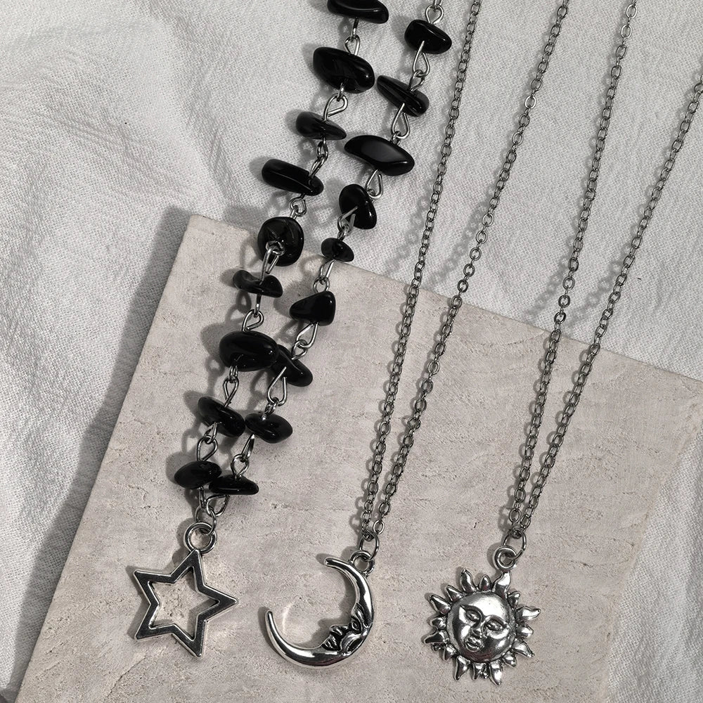 Lot de 3 Colliers Soleil, Lune et Étoile en Agate Noire Femme – Éclats de Pierre Naturelle, Colliers à Superposer, Bijou Céleste Argenté, Idée Cadeau