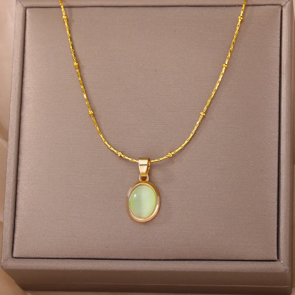 Collier Pendentif Ovale en Pierre – Acier Inoxydable Doré, Chaîne 45 cm, 13 Modèles