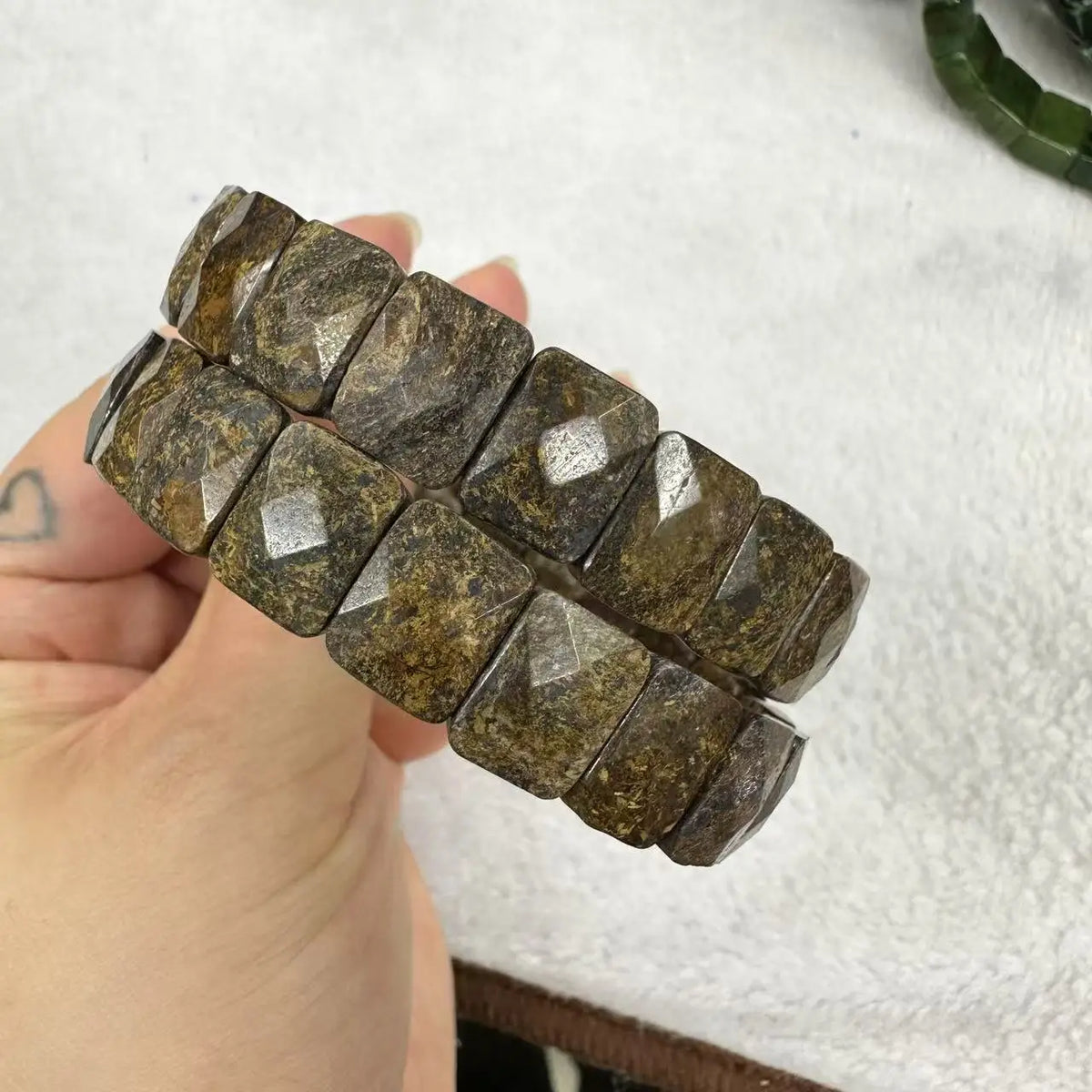 Bracelet Jonc Perles Carrées Facettées 9 x 12 mm – 28 Pierres Naturelles au Choix, Qualité AAA