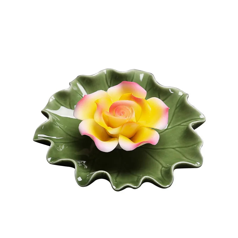 Porte-Encens Feuille de Lotus en Céramique – Fleur de Lotus Faite Main, 4 Modèles