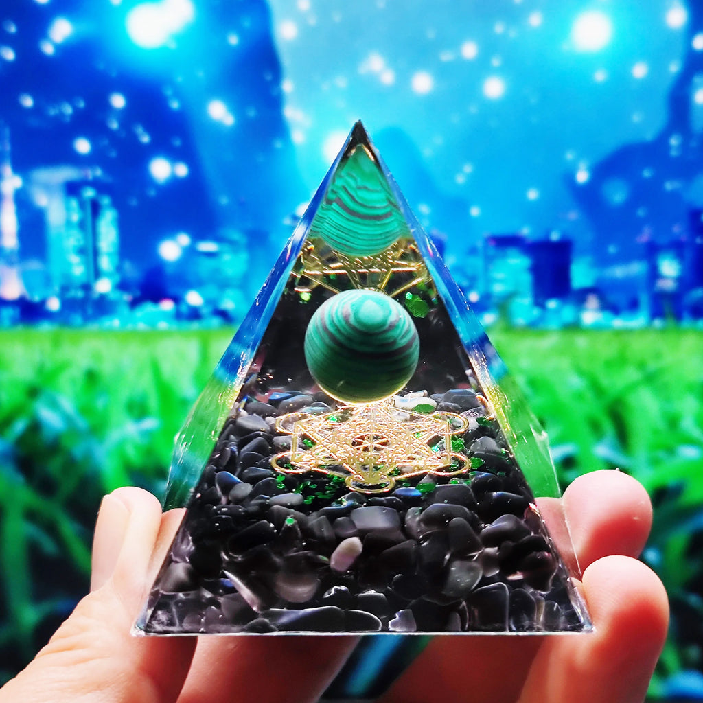 Pyramide d'Orgonite à Sphère de Pierre – 35 Modèles : Fleur de Vie, Lotus, Arbre de Vie, 7 Chakras