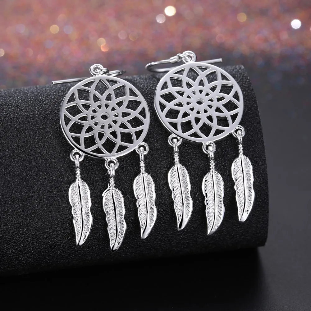 Boucles d'Oreilles Attrape-Rêves en Argent 925 – Cercle Tissé et Plumes Ajourées