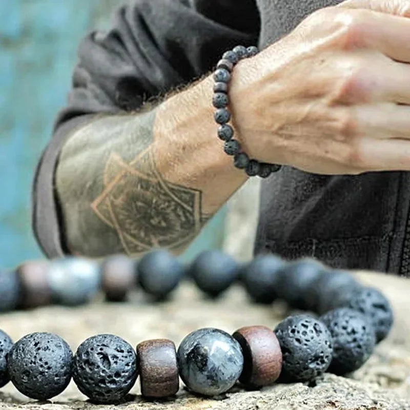 Bracelet Homme Pierre de Lave et Perles de Bois 8 mm – 3 Modèles, Style Tibétain