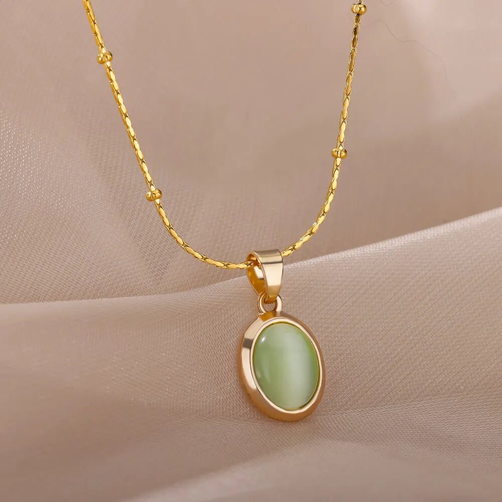 Collier Pendentif Ovale en Pierre – Acier Inoxydable Doré, Chaîne 45 cm, 13 Modèles