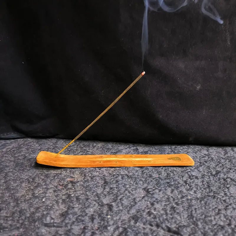 Porte-Encens en Bois à Incrustations Dorées – Planchette pour Bâtonnets d'Encens, Motif Éléphant ou Bouddha et Étoiles, Décoration Zen