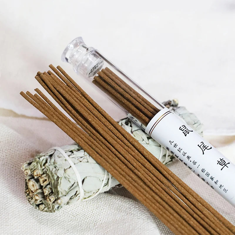 Encens Naturel en Tube de 20 Bâtonnets 21 cm – Palo Santo, Cèdre ou Sauge Blanche