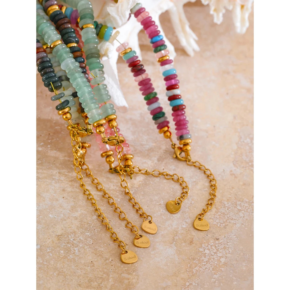 Collier Perles Heishi en Pierre Naturelle et Acier Doré – Ras du Cou Bohème, 10 Pierres au Choix