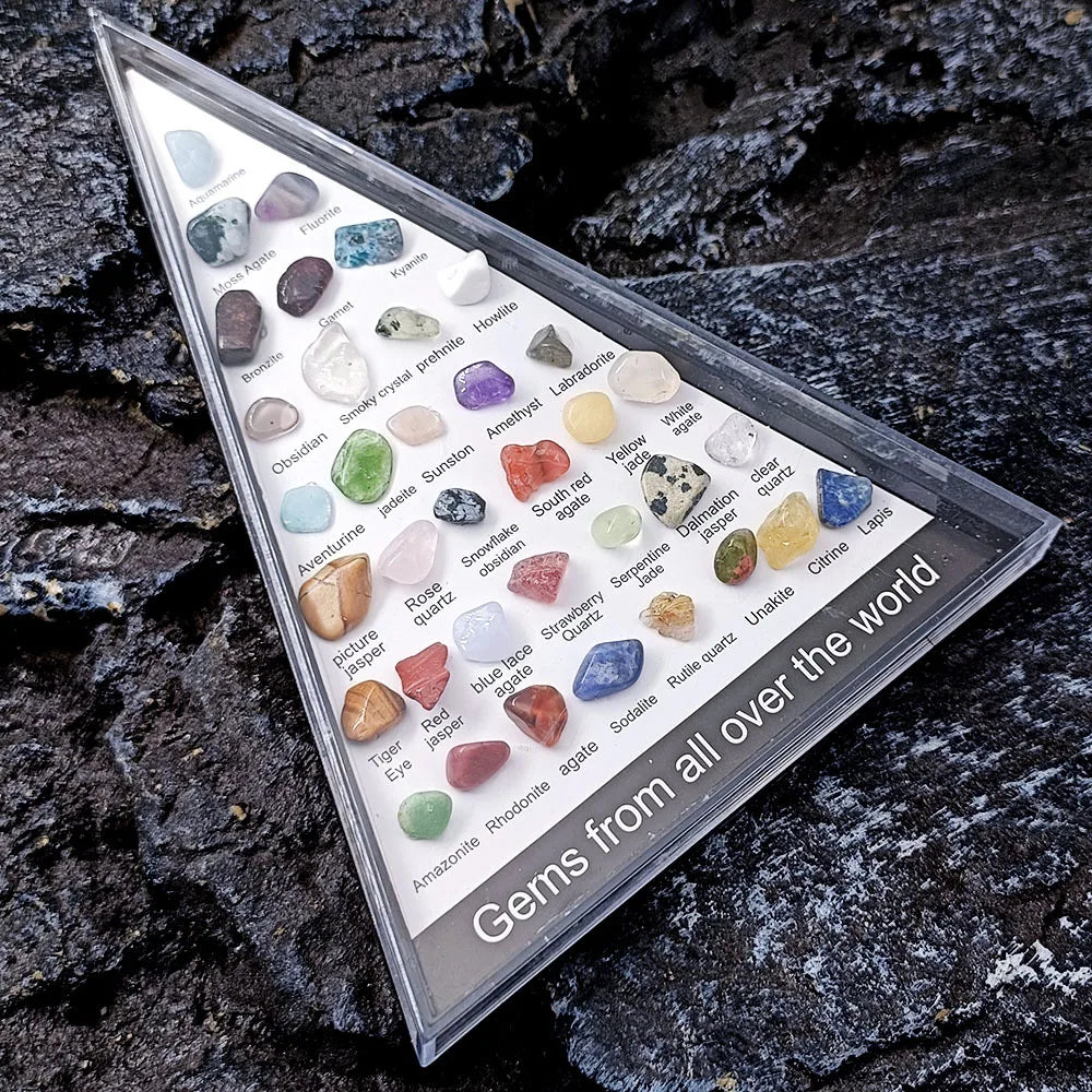 Cadre Pyramide de Collection – 36 Pierres et Minéraux du Monde Entier Étiquetés, 15 cm