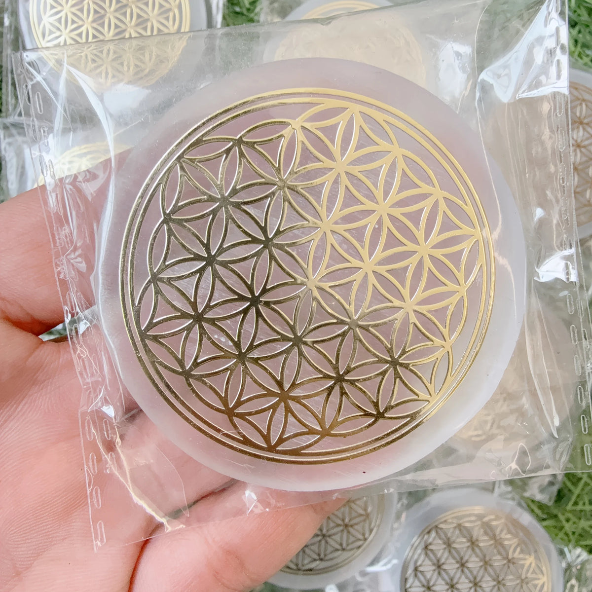 Plaque de Sélénite Fleur de Vie – Disque de Rechargement pour Pierres et Bijoux