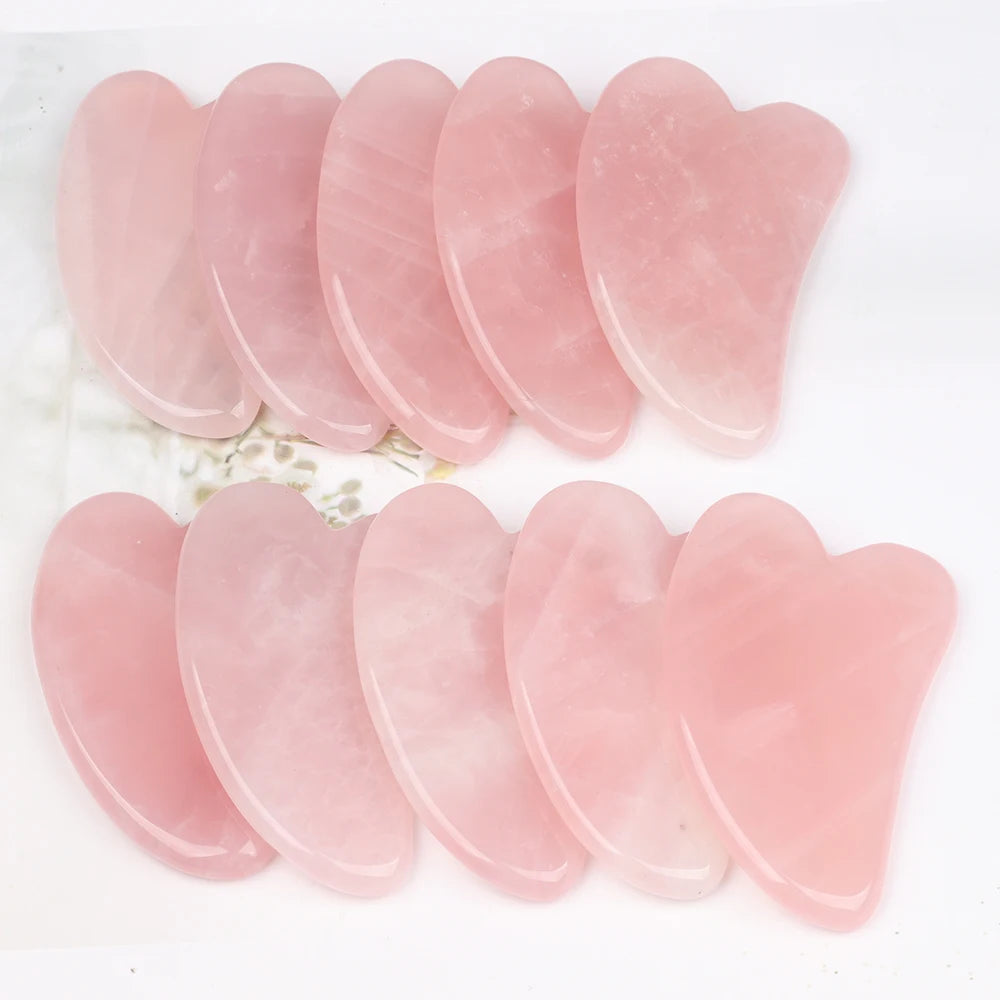 Gua Sha en Quartz Rose Naturel avec Pochette – Pierre de Massage du Visage en Forme de Cœur, Rituel Beauté du Soir, Idée Cadeau Femme