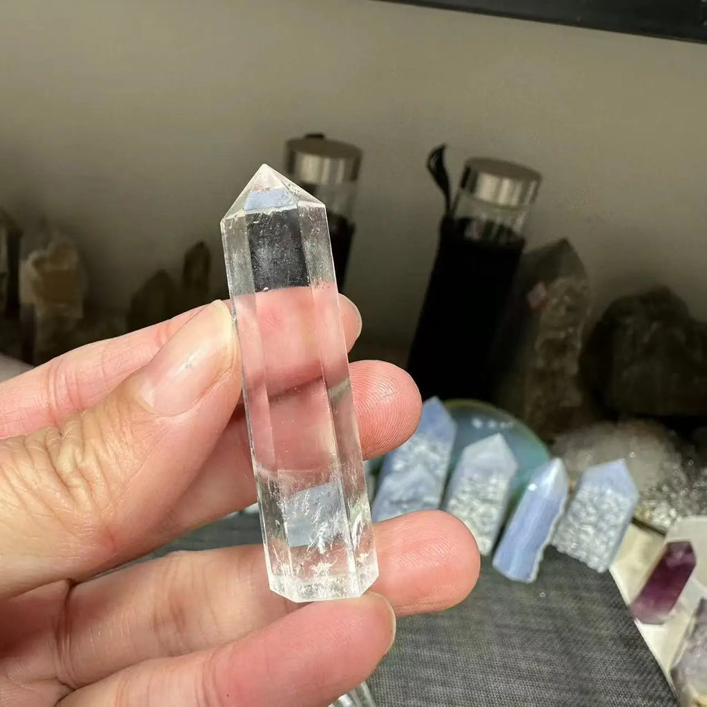 Pointe de Cristal de Roche Naturel – Prisme Hexagonal de 6-7 cm ou Grand Modèle