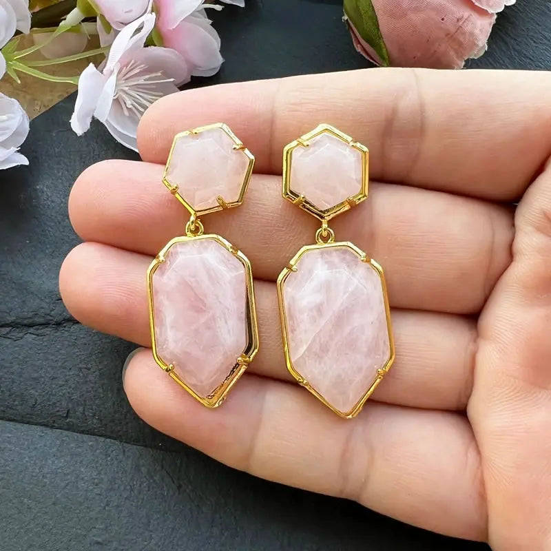 Boucles d'Oreilles Hexagonales en Pierre Naturelle Facettée 45 mm – Monture Dorée, 7 Pierres