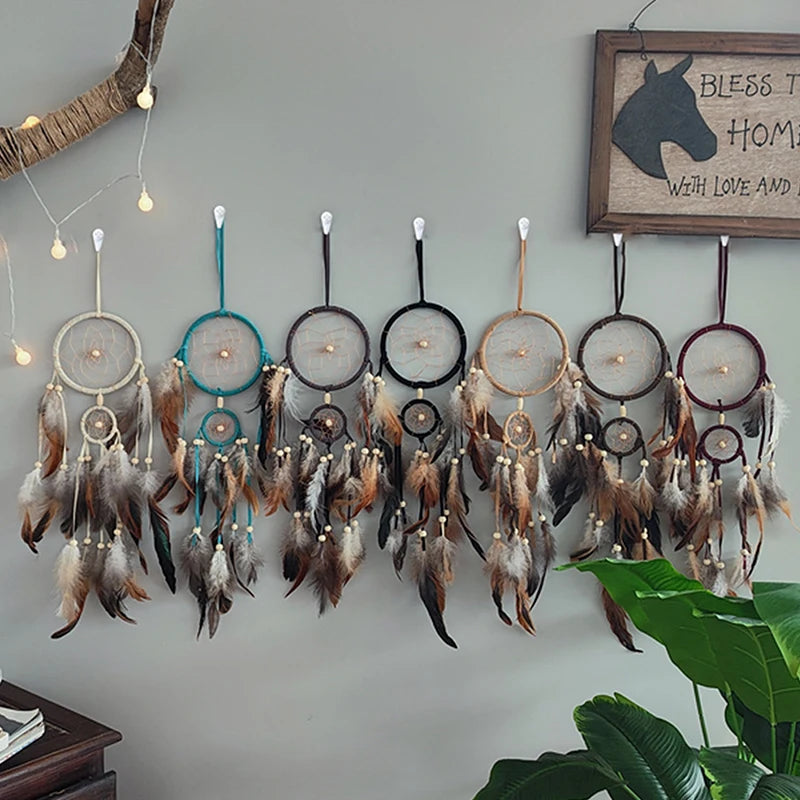 Attrape-Rêves Indien aux Plumes Brunes – Décoration Murale Naturelle, 7 Modèles