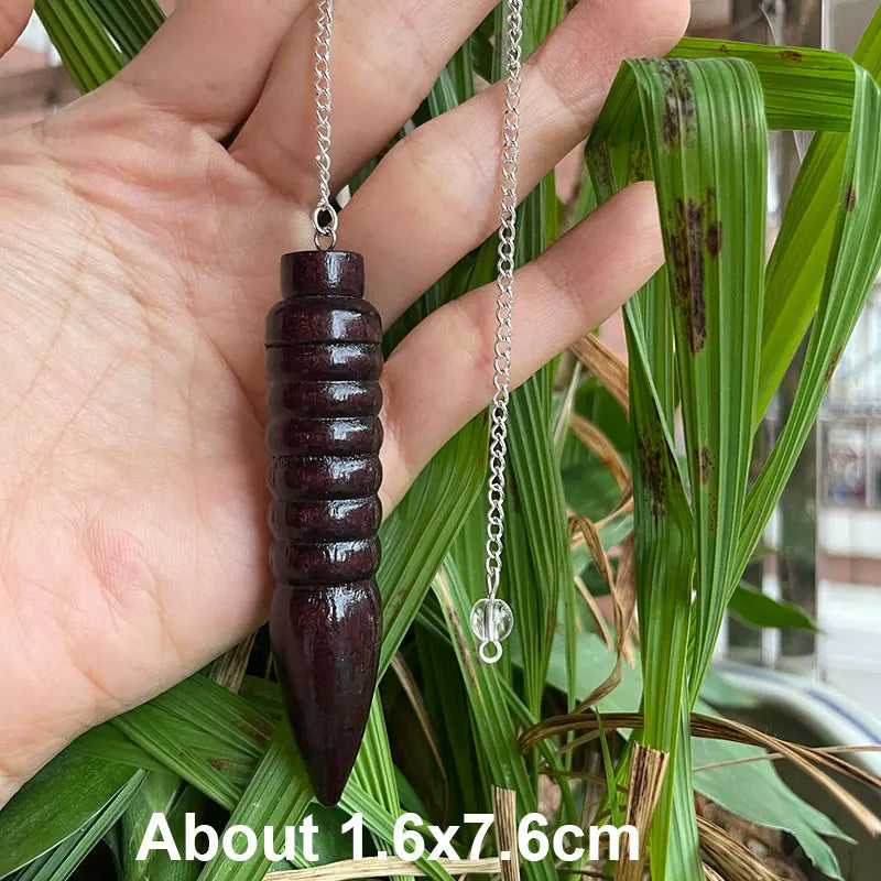 Pendule Égyptien en Bois Sombre Tourné – Pendule de Radiesthésie Karnak, Chaîne Simple ou 7 Chakras