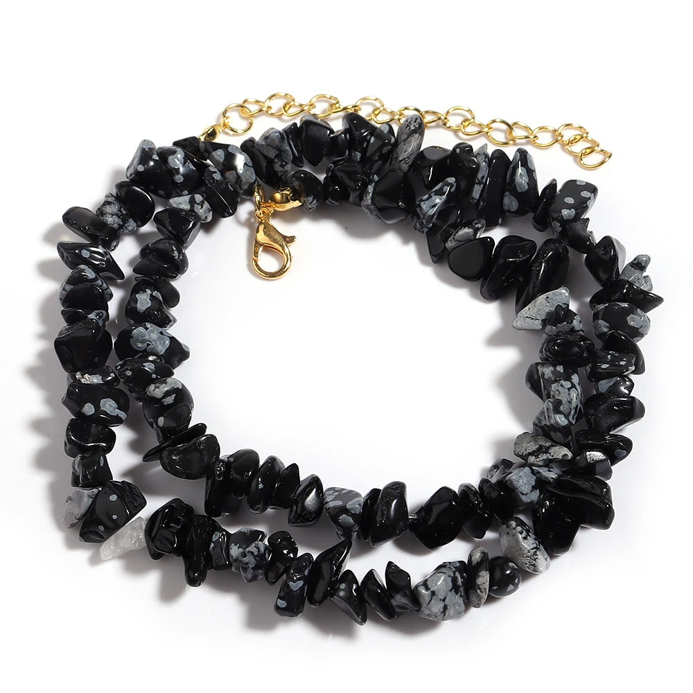 Collier Ras du Cou en Éclats de Pierres Naturelles – 16 Pierres au Choix, 43 cm