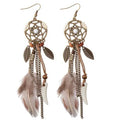 Boucles d'Oreilles Attrape-Rêves Longues – Plumes, Chaînettes et Perles, Style Bohème