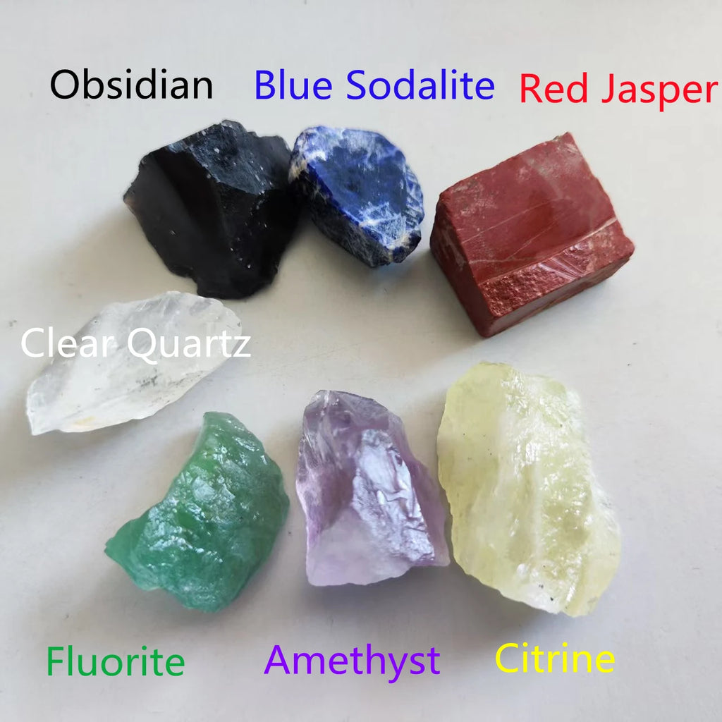 Lot de 7 Pierres Brutes des Chakras 2-3 cm – Améthyste, Citrine, Fluorite, Sodalite, Jaspe Rouge…