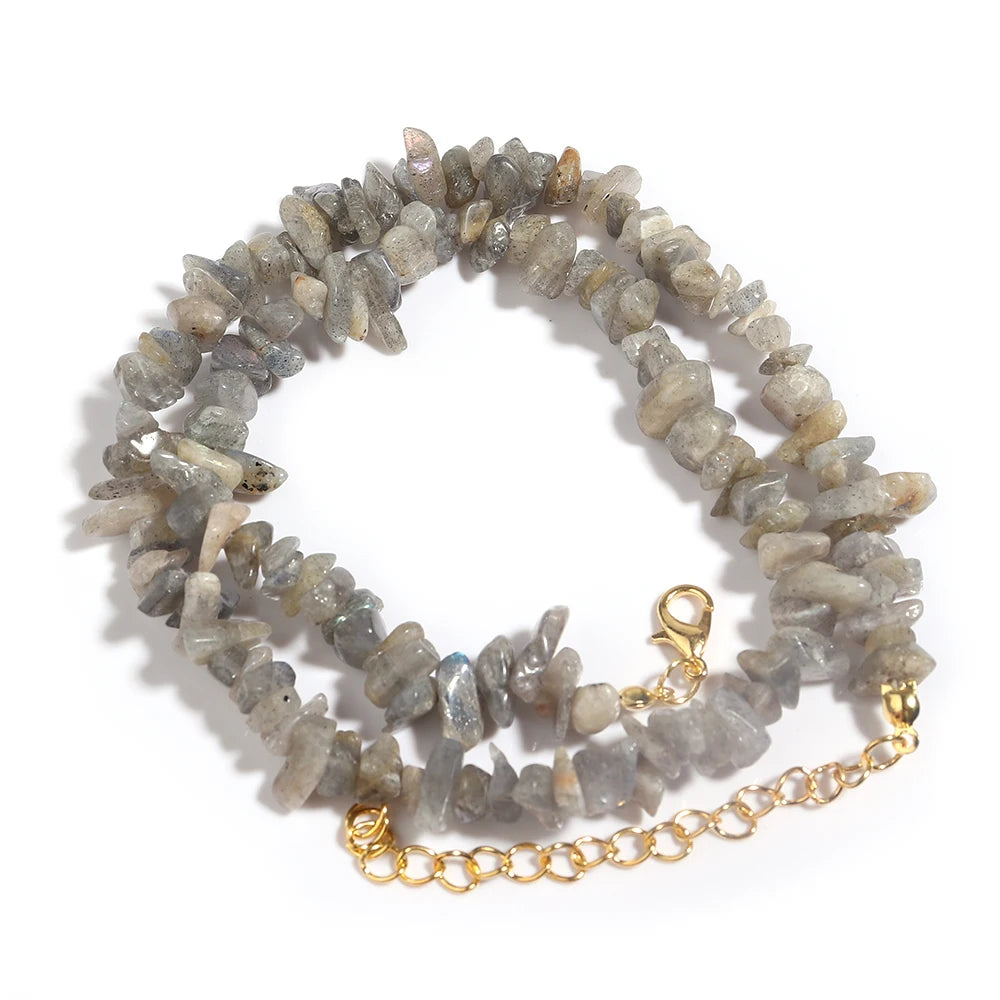 Collier Ras du Cou en Éclats de Pierres Naturelles – 16 Pierres au Choix, 43 cm