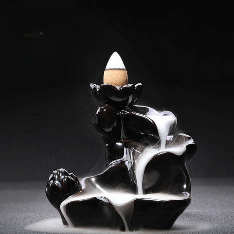 Brûleur d'Encens à Reflux Main de Bouddha et Lotus – Céramique Noire, Petit Modèle