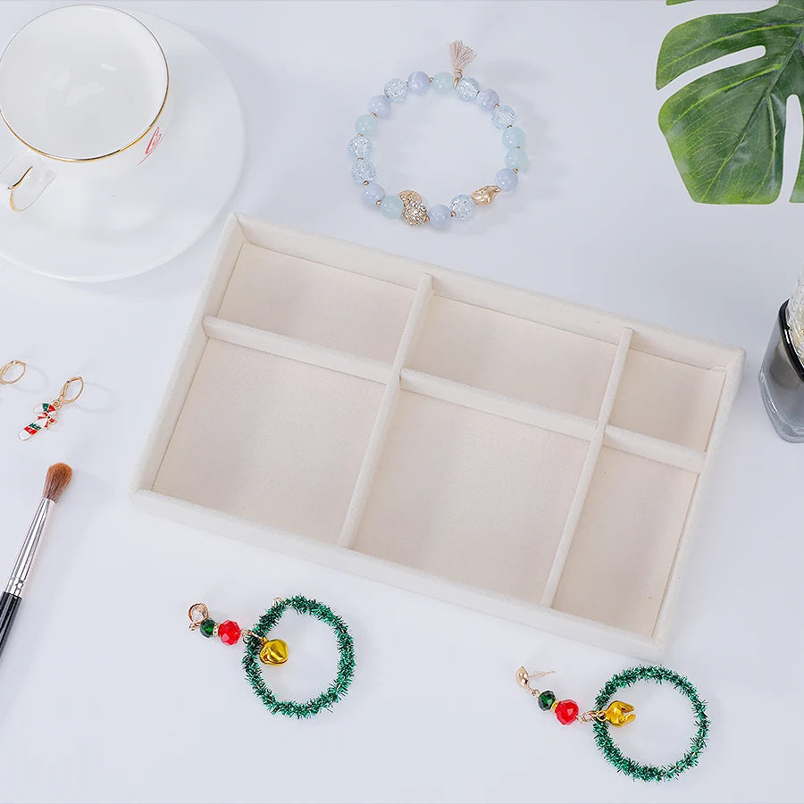 Plateau à Bijoux en Velours Beige – Organisateur Empilable pour Tiroir, Bagues, Bracelets et Boucles d'Oreilles, 9 Modèles de Compartiments