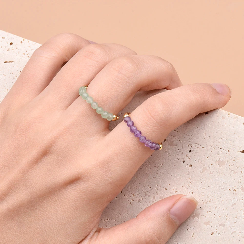 Bague Jonc Doré Ondulé et Perles de Pierre Naturelle 3 mm – Extensible, 10 Pierres