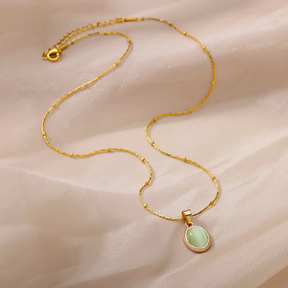 Collier Pendentif Ovale en Pierre – Acier Inoxydable Doré, Chaîne 45 cm, 13 Modèles