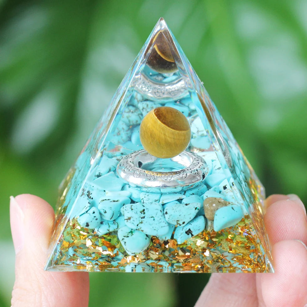Pyramide d'Orgonite à Sphère de Pierre – 35 Modèles : Fleur de Vie, Lotus, Arbre de Vie, 7 Chakras