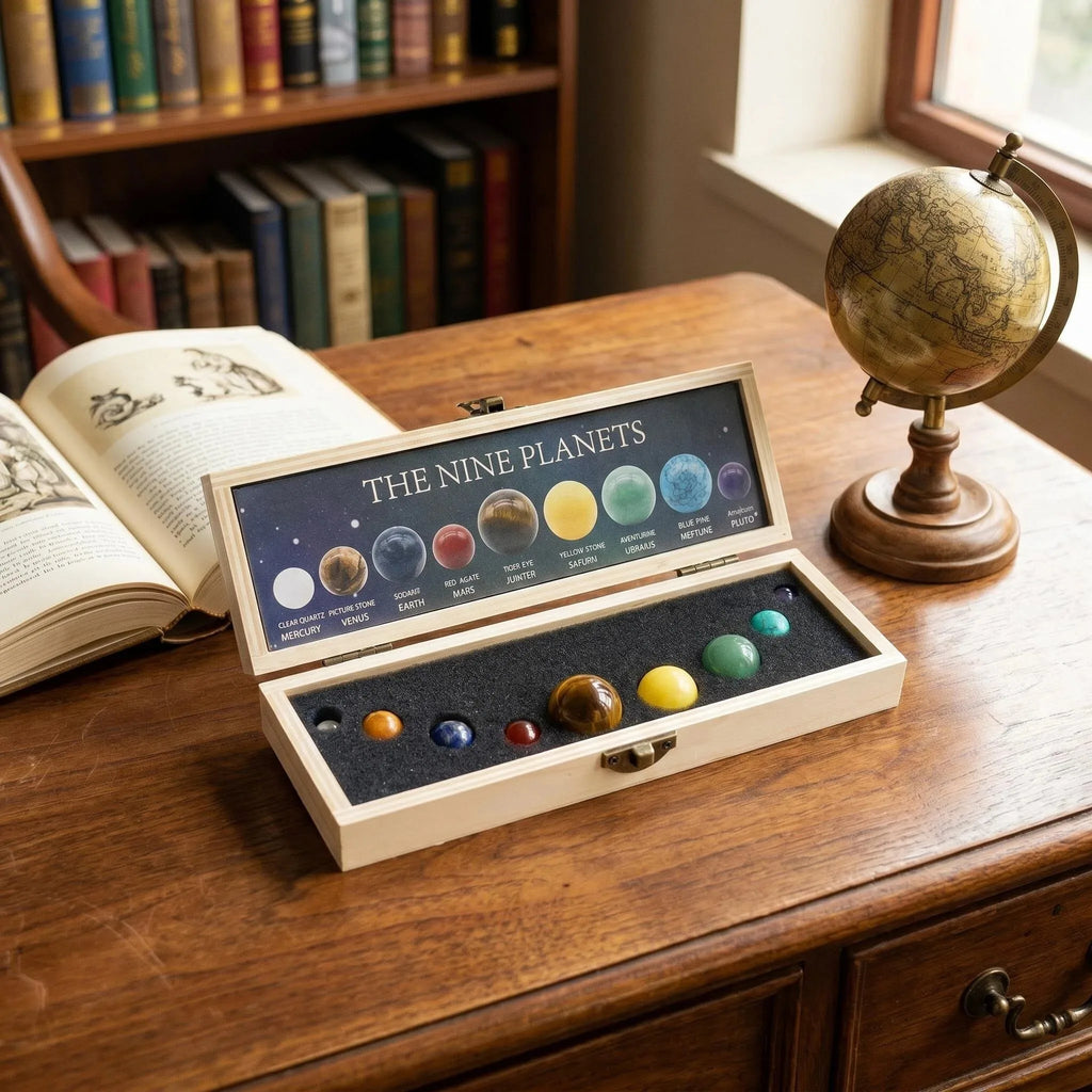 Coffret Système Solaire – 9 Sphères en Pierres Naturelles dans un Coffret en Bois