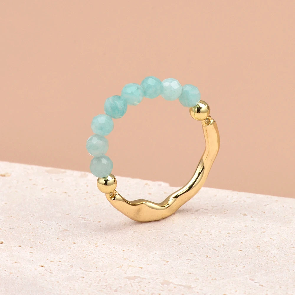 Bague Jonc Doré Ondulé et Perles de Pierre Naturelle 3 mm – Extensible, 10 Pierres
