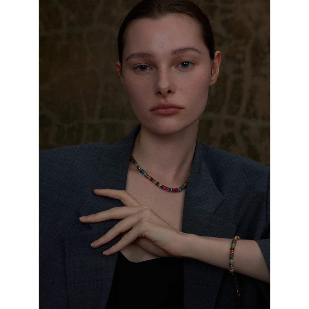 Collier Perles Heishi en Pierre Naturelle et Acier Doré – Ras du Cou Bohème, 10 Pierres au Choix