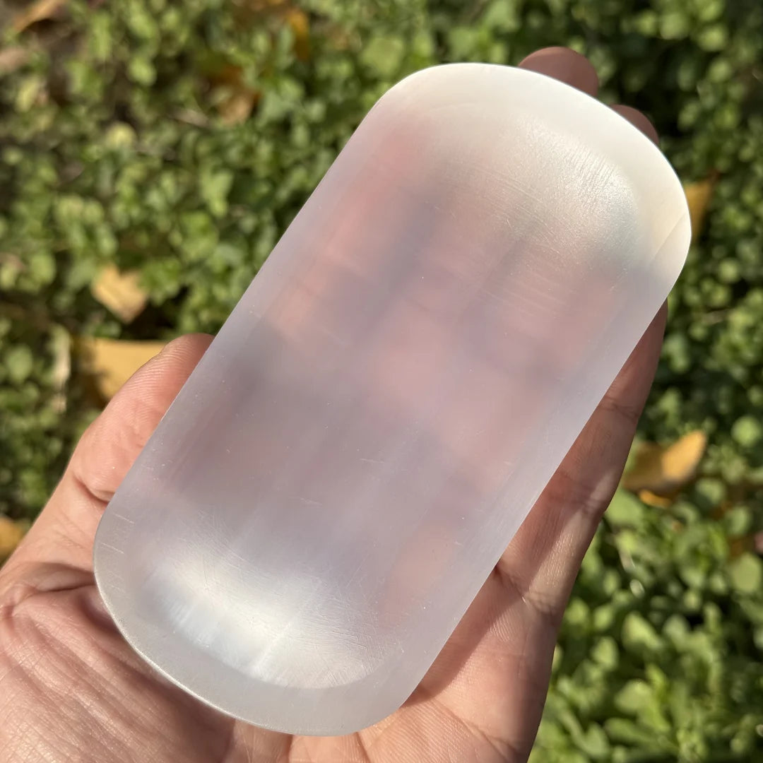 Coupelle en Sélénite Naturelle – Bol Ovale Translucide pour Bijoux et Pierres
