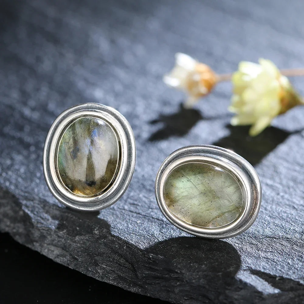 Clous d'Oreilles Ovales 8 x 10 mm en Pierre Naturelle – Labradorite, Cyanite ou Améthyste, Plaqué Argent