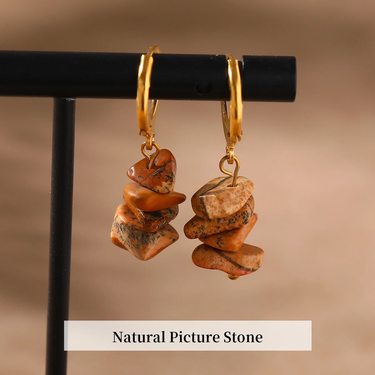Créoles Dorées à Éclats de Pierres Naturelles – Améthyste, Quartz Rose, Lapis… Style Bohème