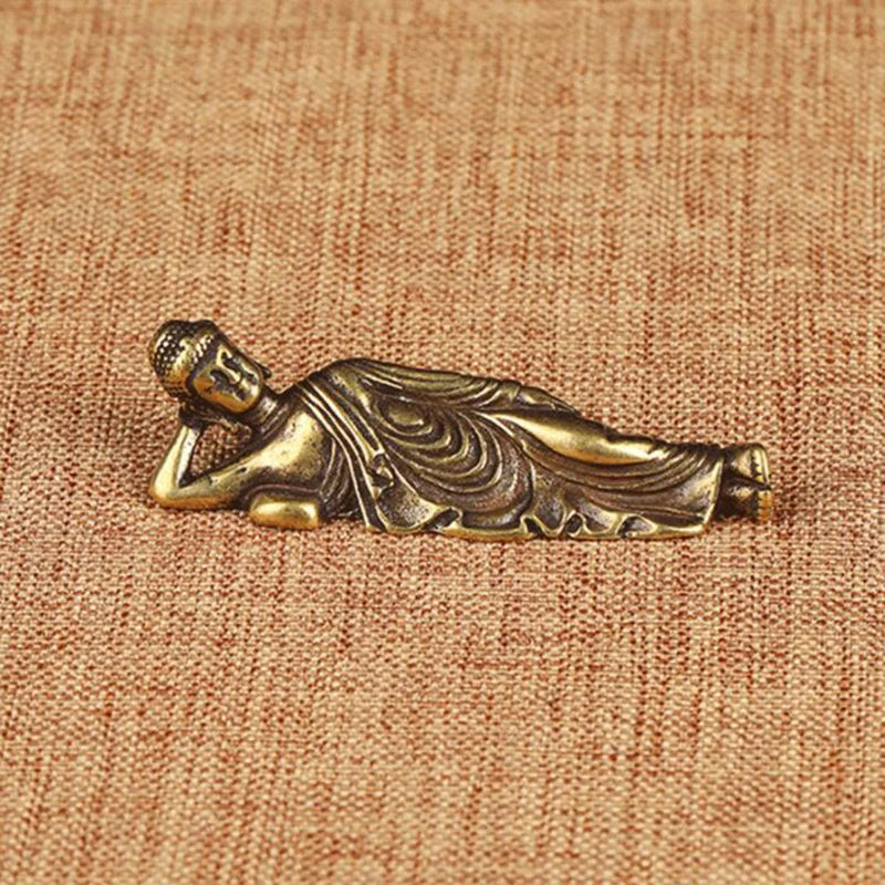 Bouddha Couché Miniature en Laiton Doré – Figurine Porte-Bonheur 4,8 cm, Style Rétro
