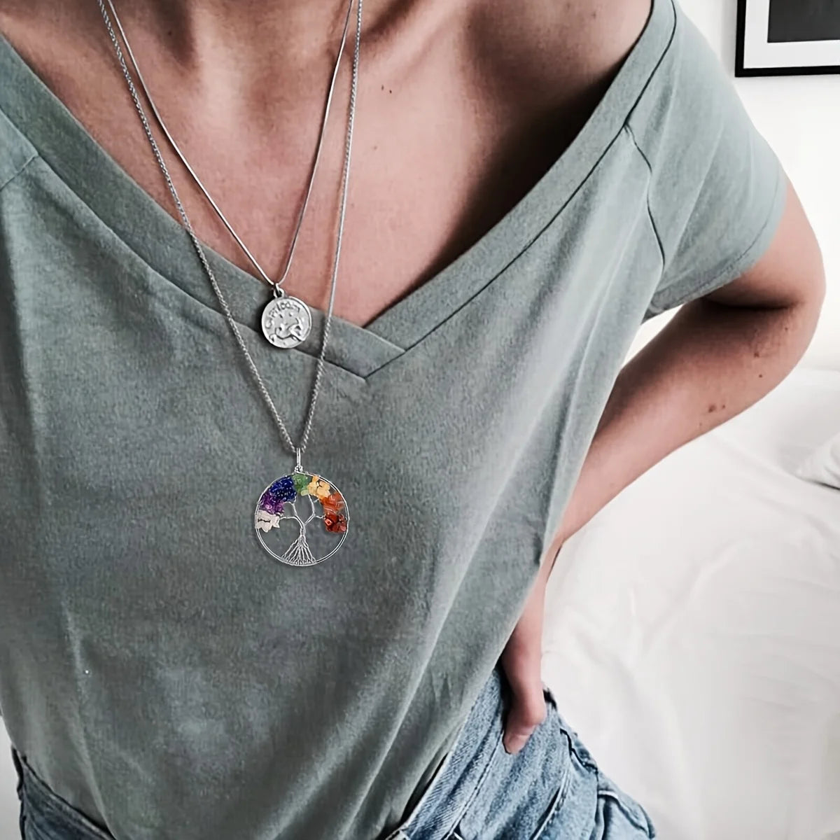 Collier Arbre de Vie 7 Chakras – Pendentif en Pierres Naturelles Serties au Fil, avec Chaîne