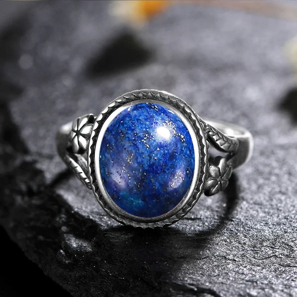 Bague Vintage Ovale en Pierre Naturelle – Monture Argentée Ciselée, Pierre de Lune, Labradorite, Charoïte…