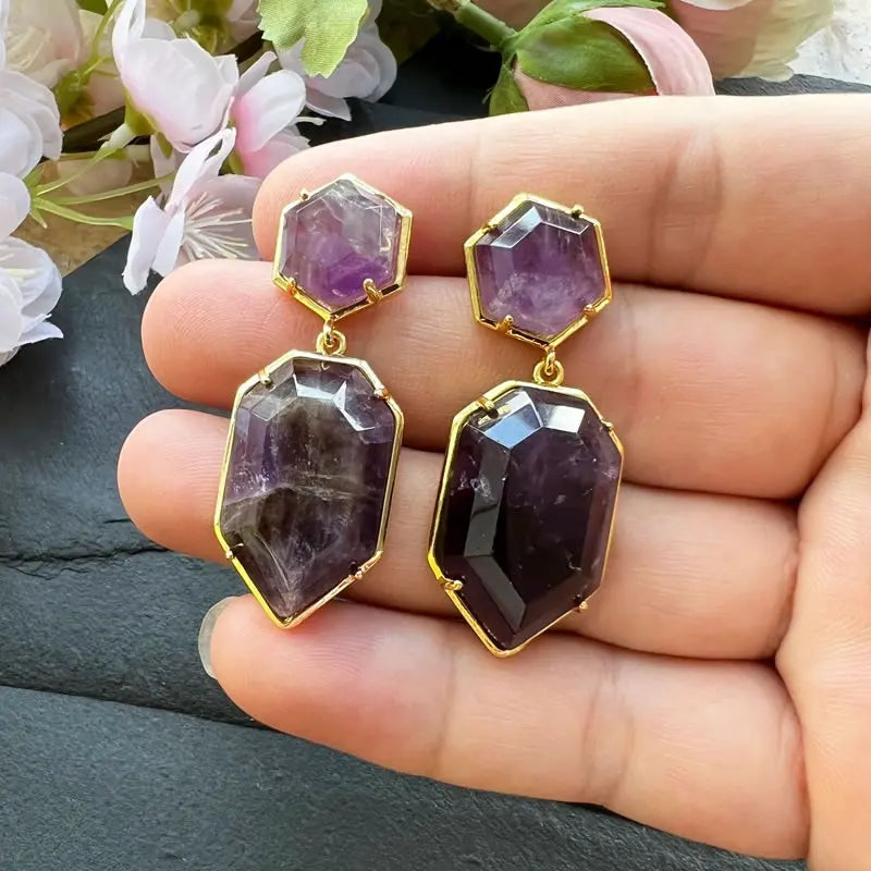 Boucles d'Oreilles Hexagonales en Pierre Naturelle Facettée 45 mm – Monture Dorée, 7 Pierres