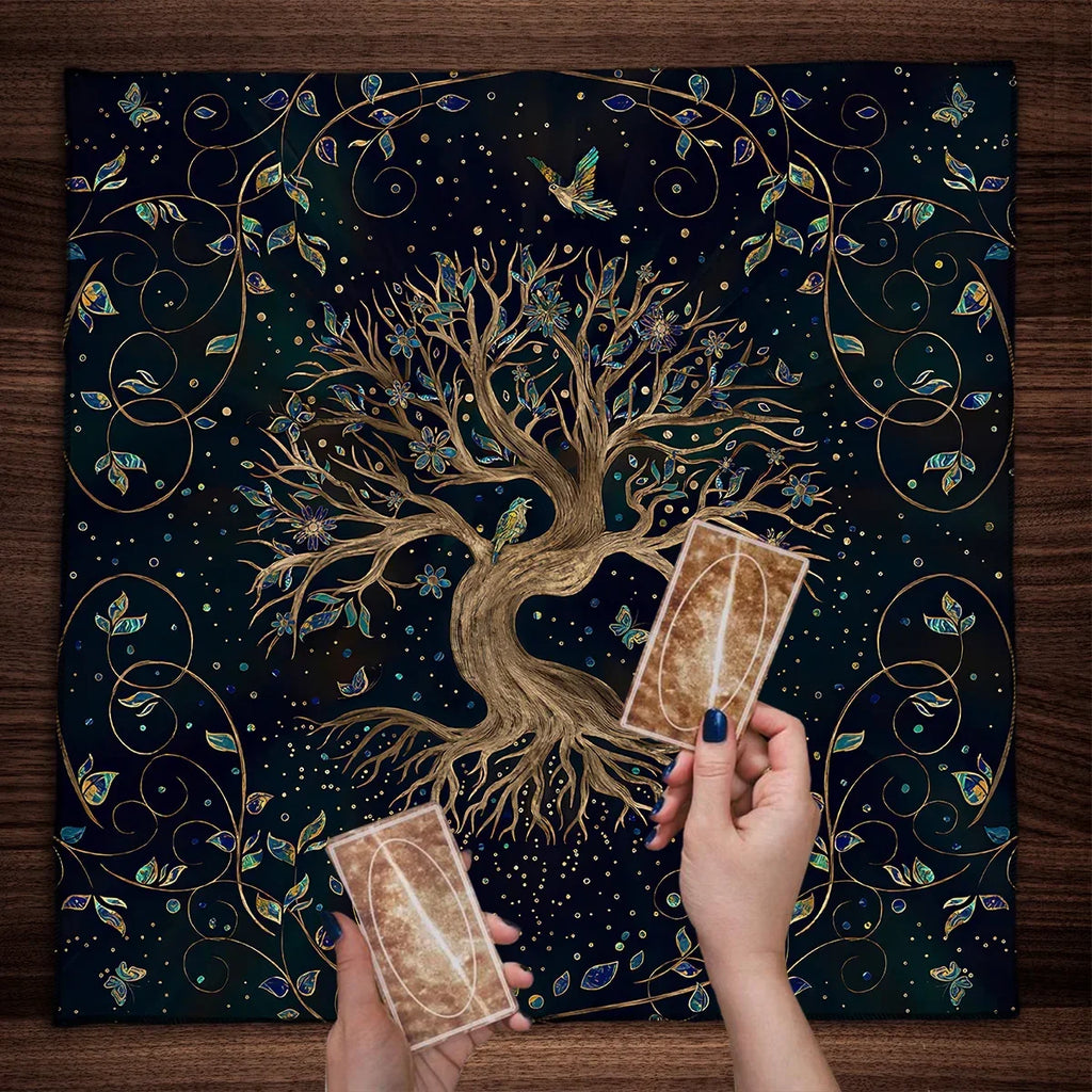 Nappe de Tarot Arbre de Vie en Velours – 15 Motifs : Arbre Doré, Phases de Lune, 50 ou 75 cm